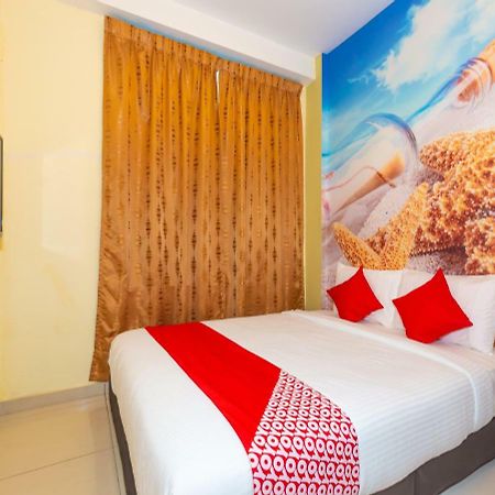 Malacca Oyo 1118 Starfish Hotel מראה חיצוני תמונה